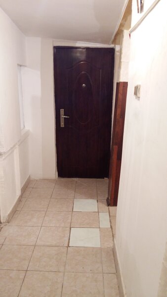 Rahova, str. Crizantemelor, la curte, parcare, contract ANAF